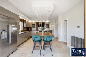 KEELERS LANE- click for photo gallery